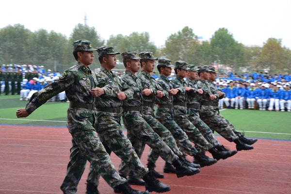 【軍訓系列報道之九】宿州學院舉行2016級新生軍訓總結表彰大會